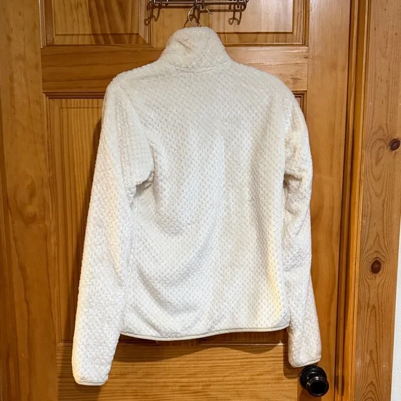 COLUMBIA | Women's Off-White Teddy Jacket - Picture 3 of 3